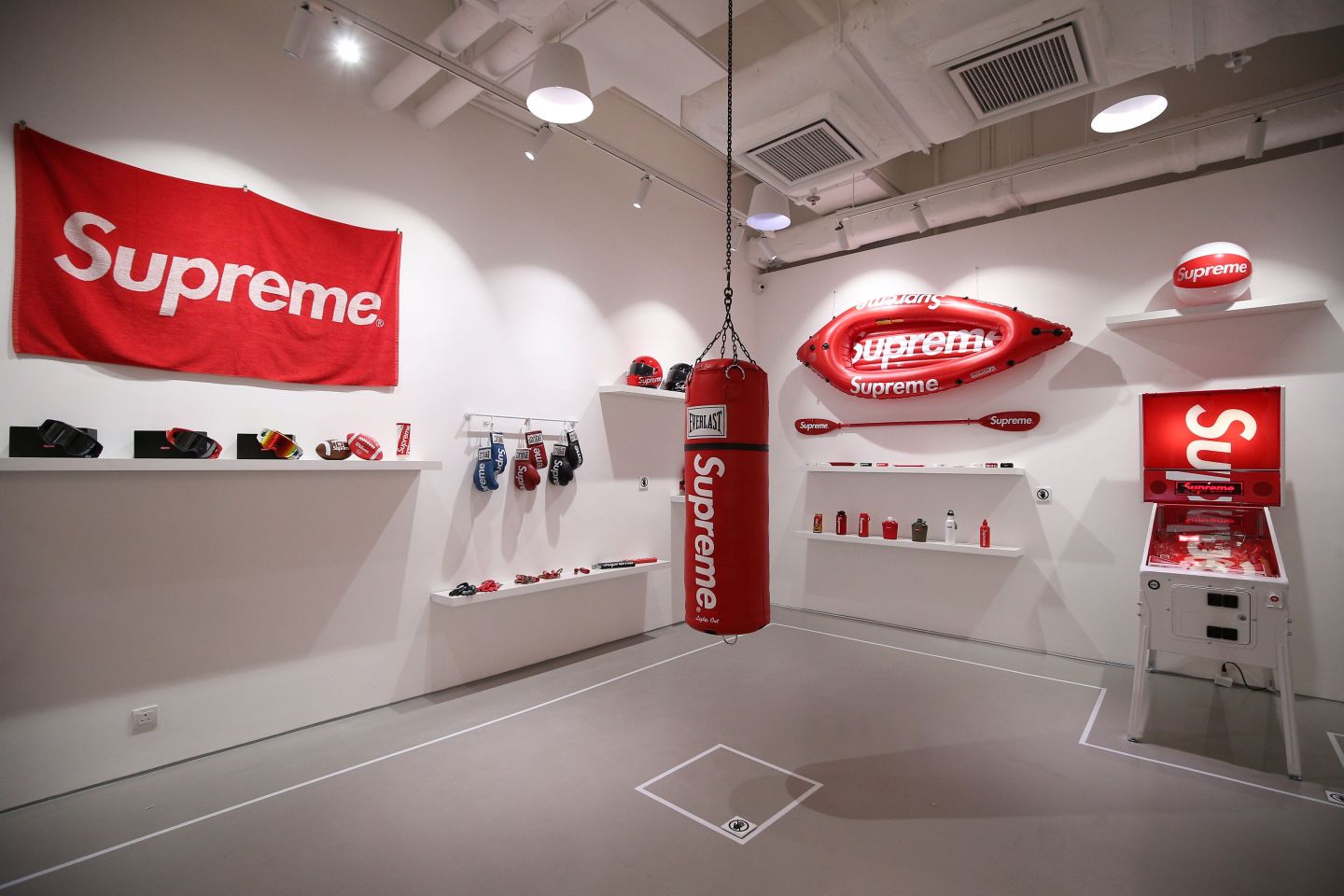 A GROUP OF 5 SUPREME BASEBALL ACCESSORIES, The Supreme Vault: 1998 - 2018, Contemporary Art